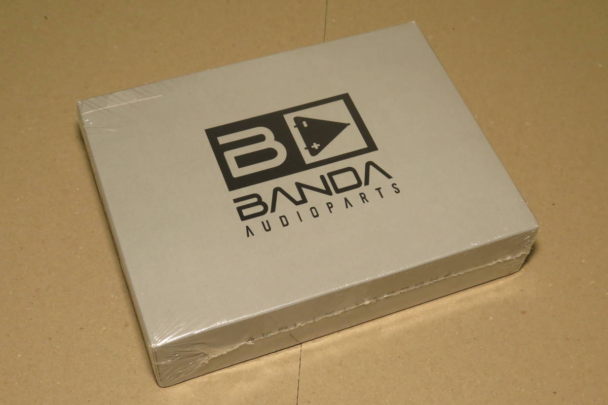 BANDA BEAT 800.4 200W(1Ω)×4ch D級アンプ