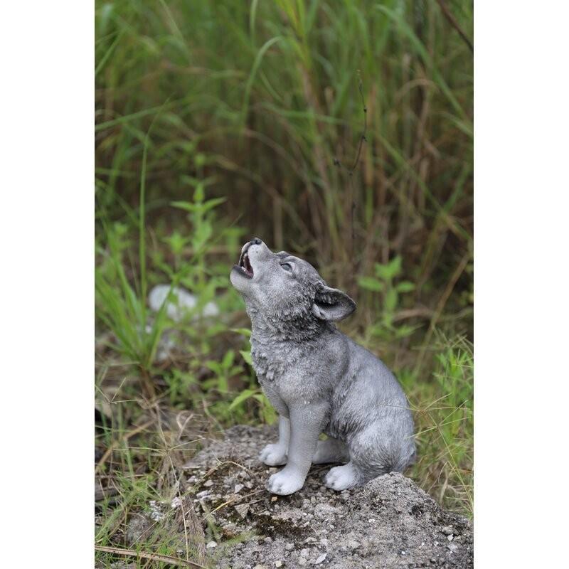 置物 彫像 動物 遠吠えをしている子供のオオカミの像 ガーデニング 庭 Wolf ornament statue