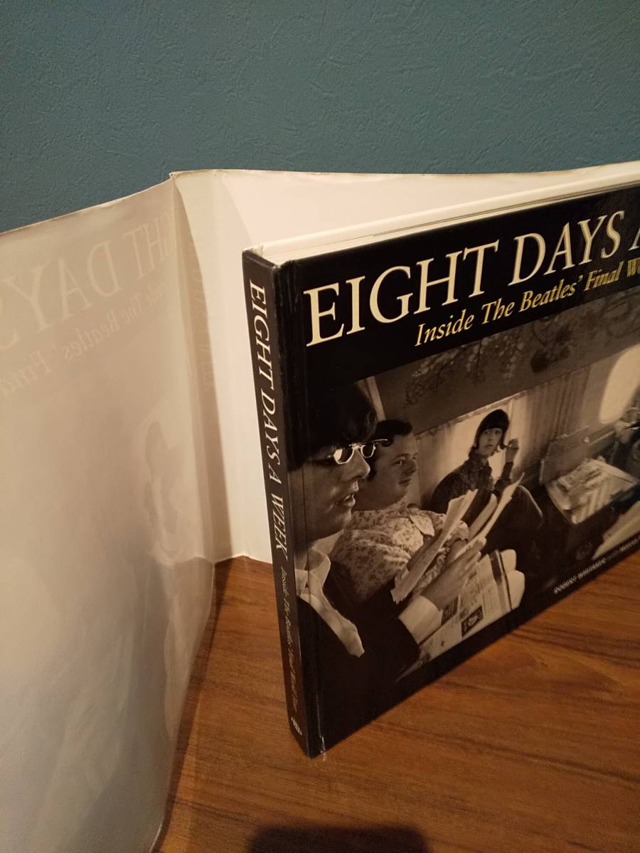 〈洋書〉Eight Days a Week: Inside The Beatles' Final World Tour ビートルズ・ファイナル・ワールド・ツアーの裏側