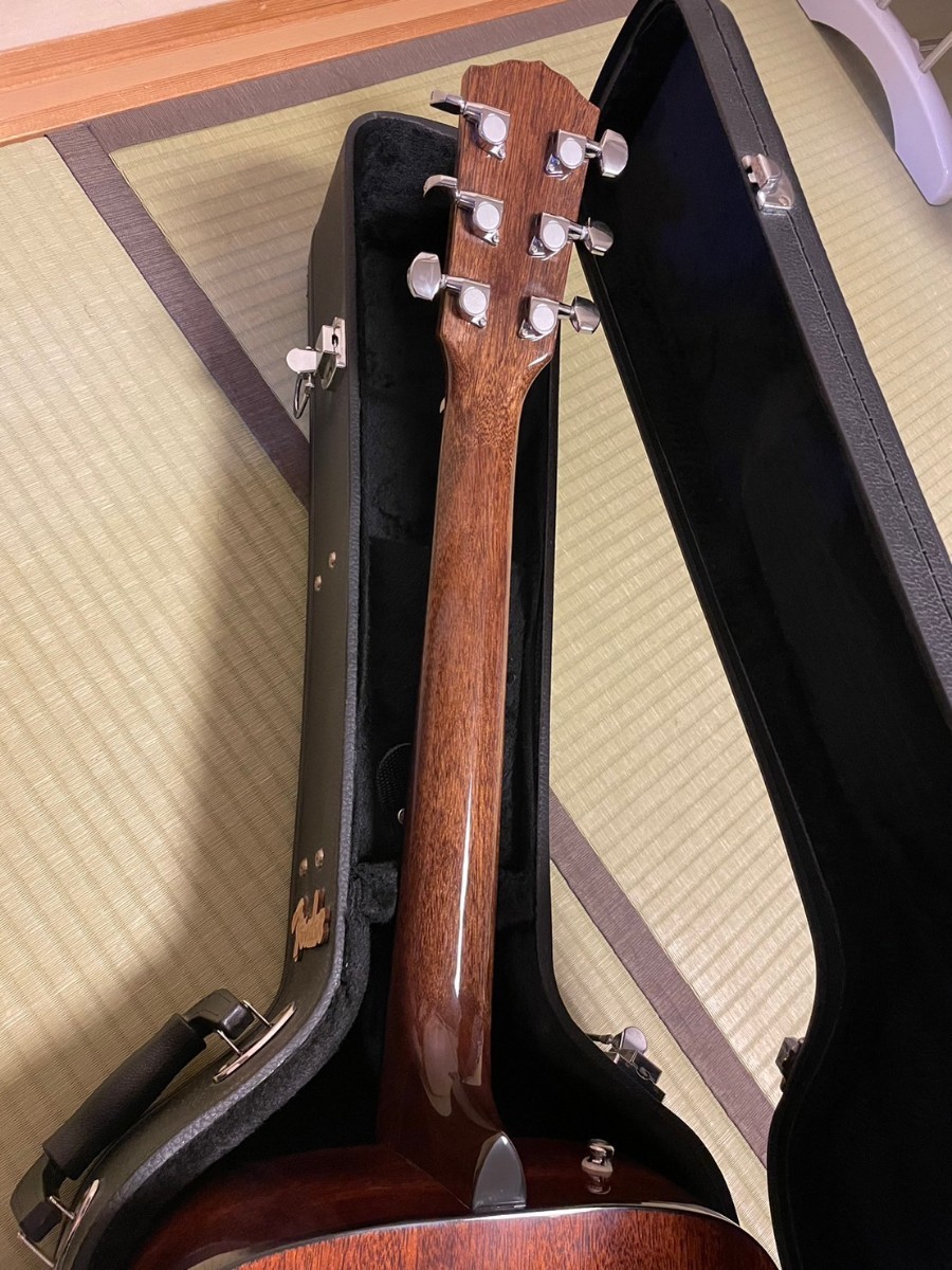 FENDER　CF-60 NAT フェンダー　アコースティックギター　アコギ　ハードケース付き_画像6