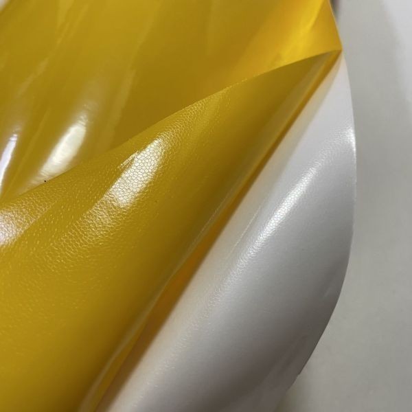 カーラッピングシート 高品質 ハイグロス キャンディ ダークイエロー 濃黄色 縦x横 152cmx150cm スキージ付き SHQ14 耐熱 耐水 DIY_画像3