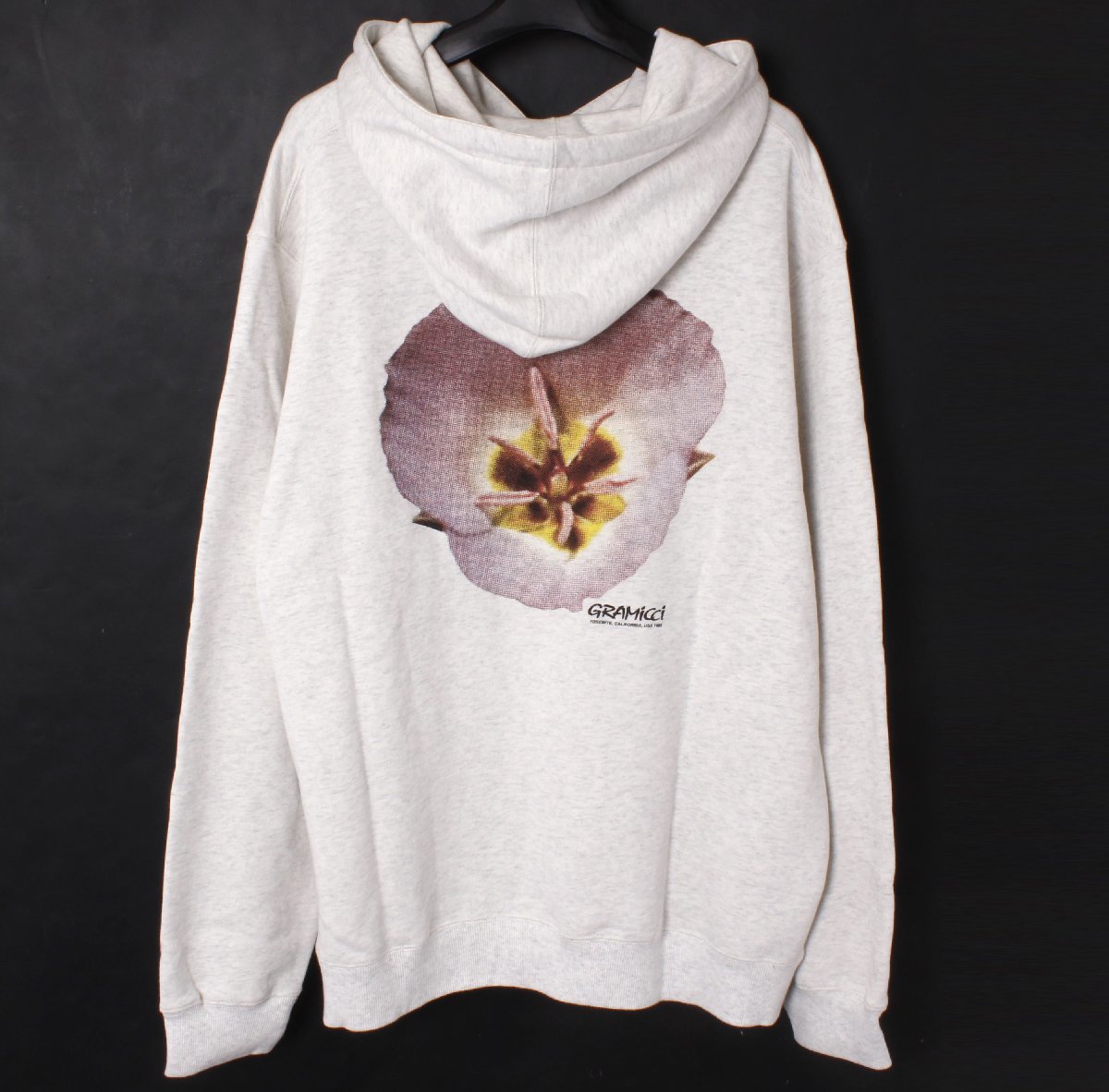 23ss タグ付き 定価12 100円 GRAMICCI FLOWER HOODED SWEATSHIRT sizeL