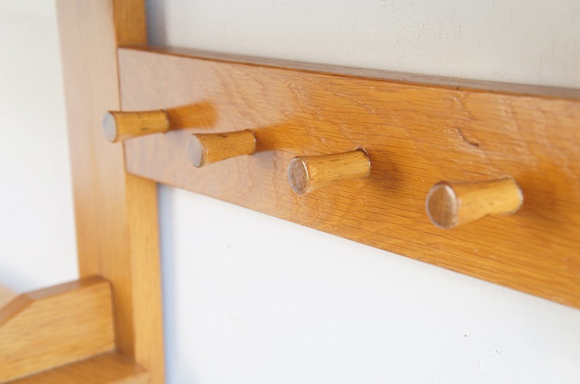  French Mid-century Vintage wall shelf / oak / hanger rack / is  truck / hat / entranceway / blue ta rhythm /p Limitee .b