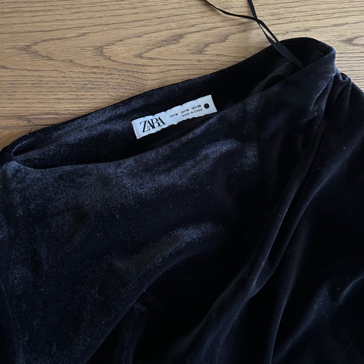 ZARA ドレープベルベットワンピース ギャザードレス|Yahoo ZARA ドレープベルベットワンピース ギャザードレス|Yahoo