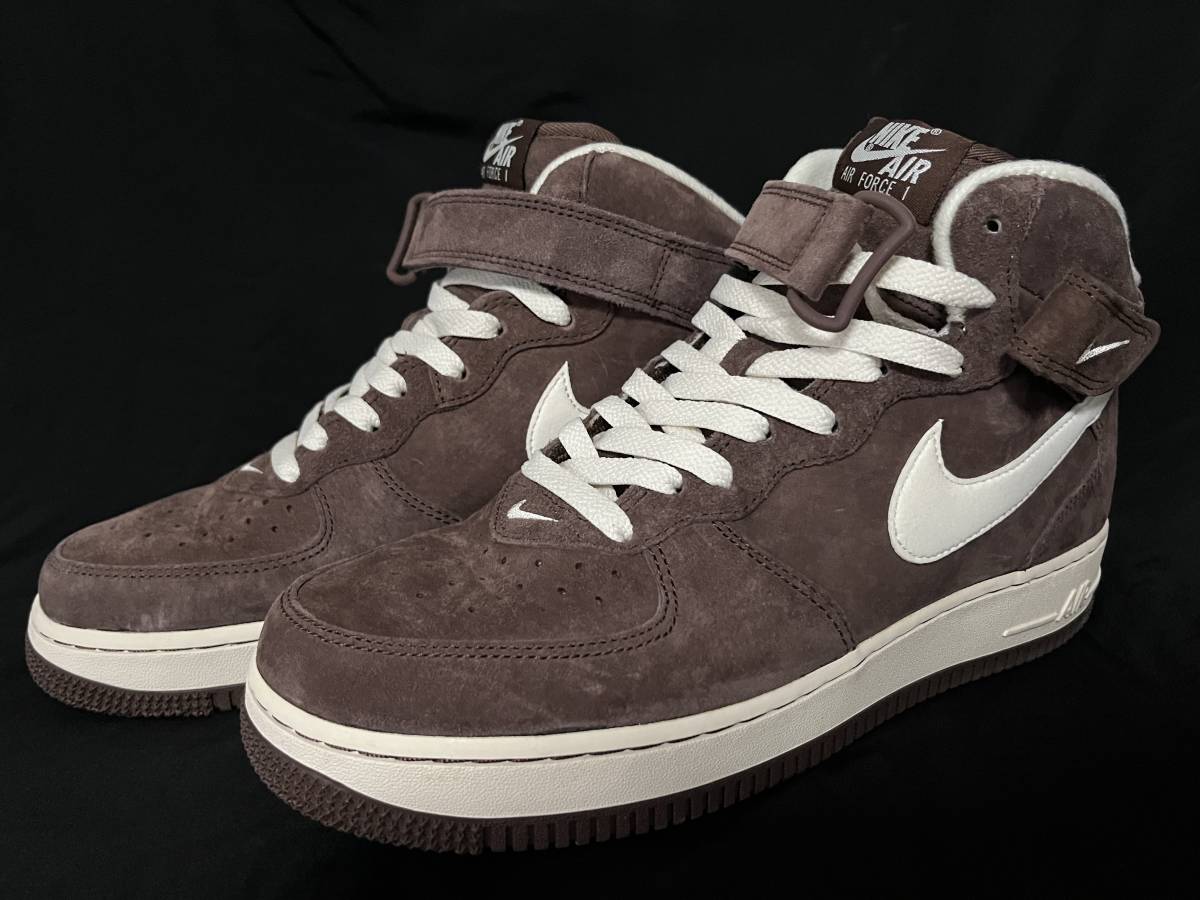 NIKEナイキエアフォース1AIRFORCE1ワンMID26.5cmチョコchoco送料無料ブラウンbrownミッドUS8.5茶スニーカーの画像1