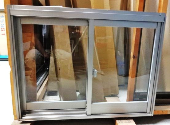 リクシル　トステム　アトモスⅡ　窓　サッシ　アルミ　半外付　W780ｘH570mm　07405　リフォーム　修理　取替え　補修　透明ガラス K_画像2