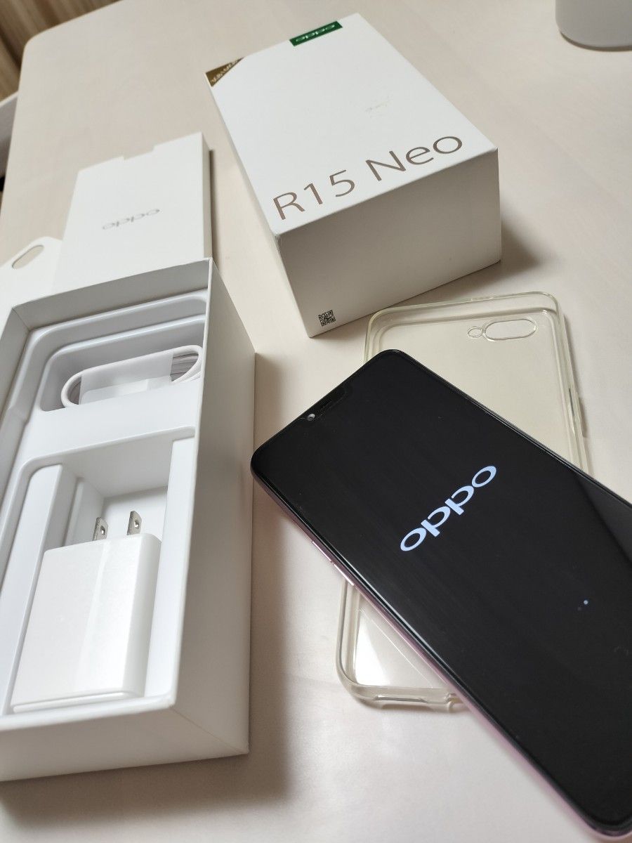 OPPO R15 Neo ダイヤモンドピンク SIMフリー おまけ