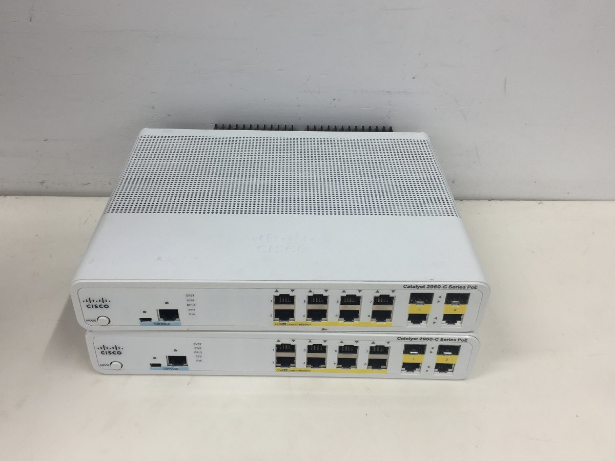 2個セット美品Cisco WS-C2960C-8PC-L V03 Cisco Catalyst シスコ スイッチ 初期化済　 （管２F）_画像2