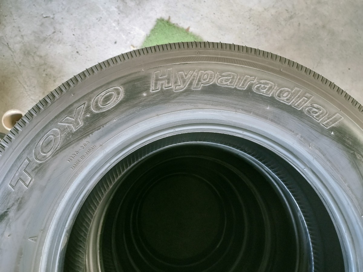 A 409 195/75R15 109/107L LT ６本セット TOYO HYPARADIAL M130 2018年 ...