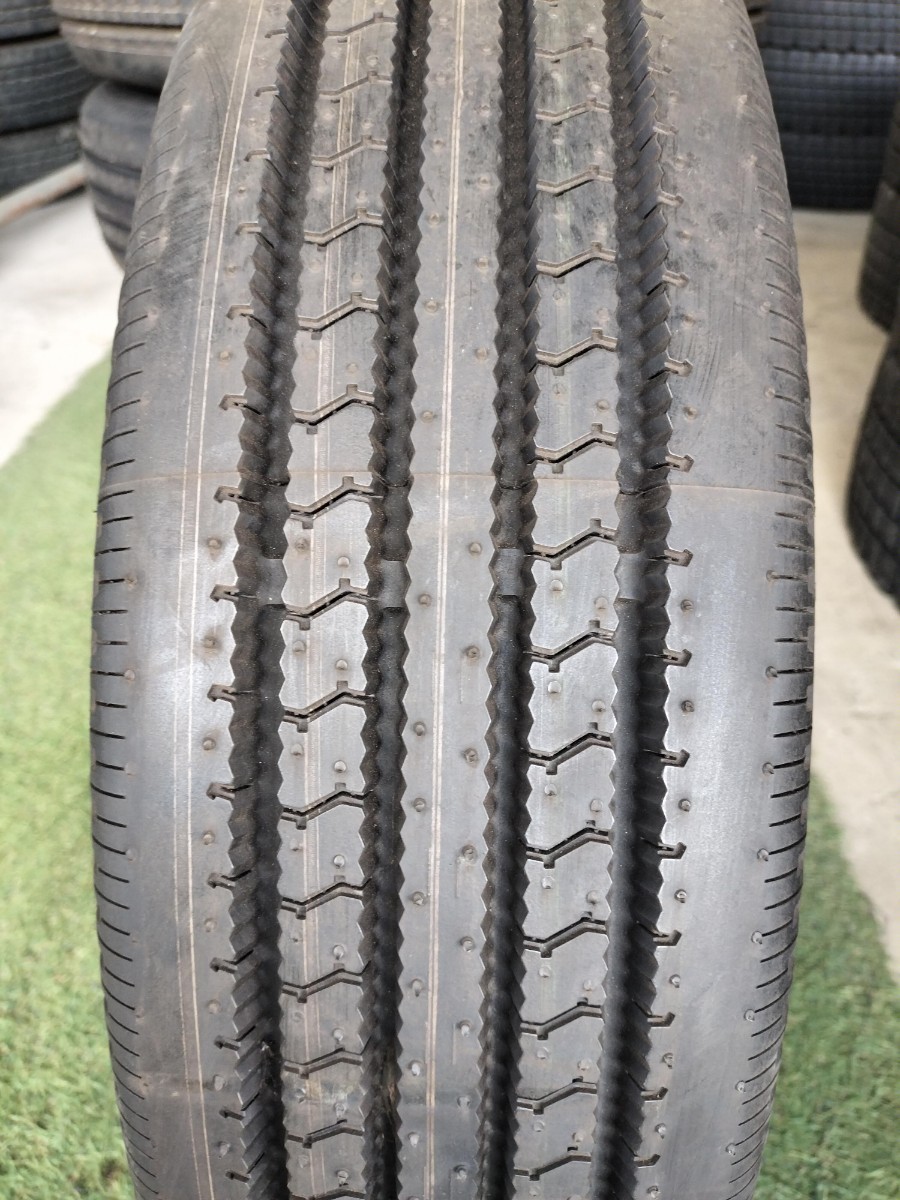 A 409 195/75R15 109/107L LT ６本セット TOYO HYPARADIAL M130 2018年 ...