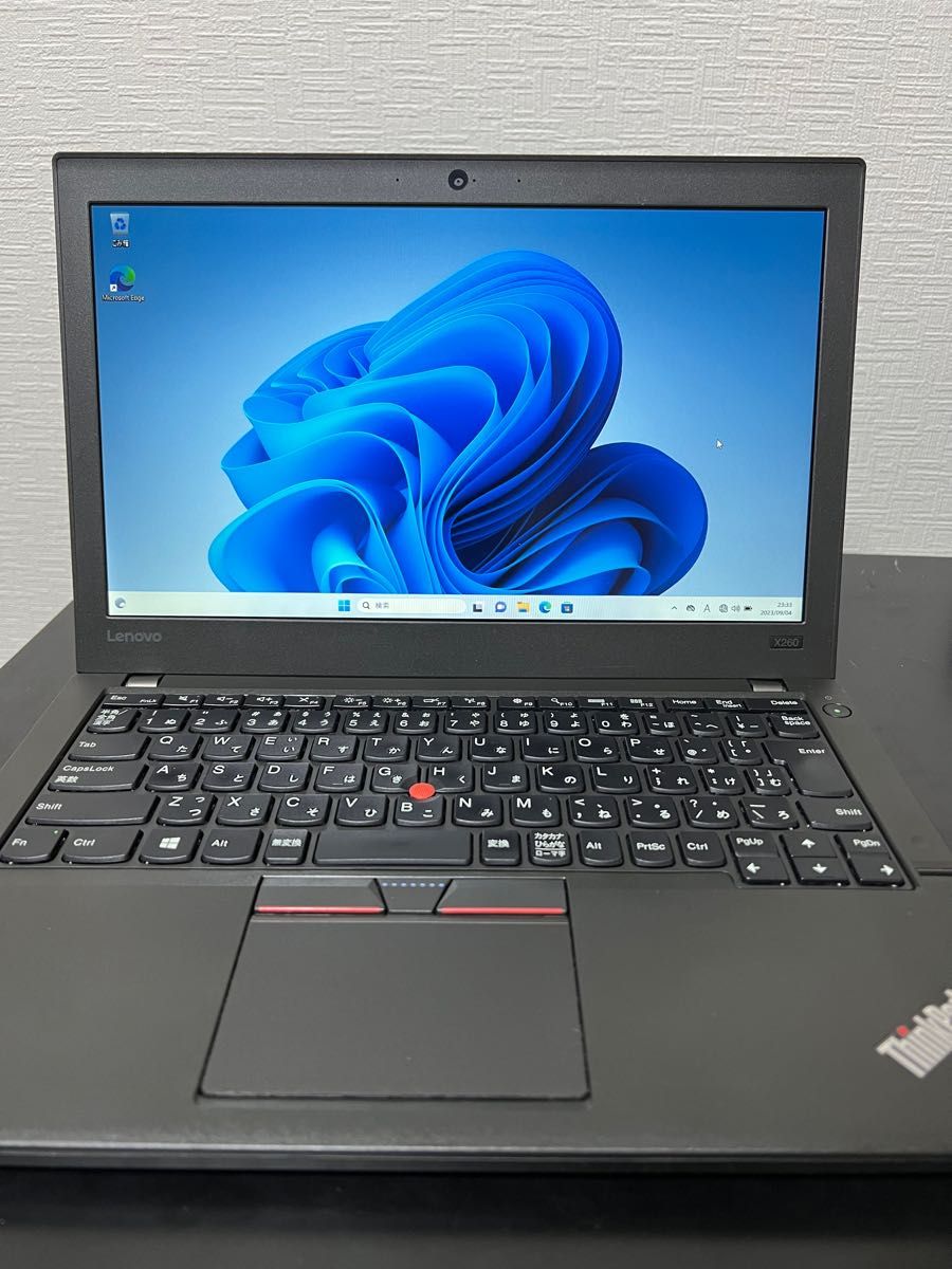 Thinkpad X260 i5-6300U メモリ8gb ssd 240gb