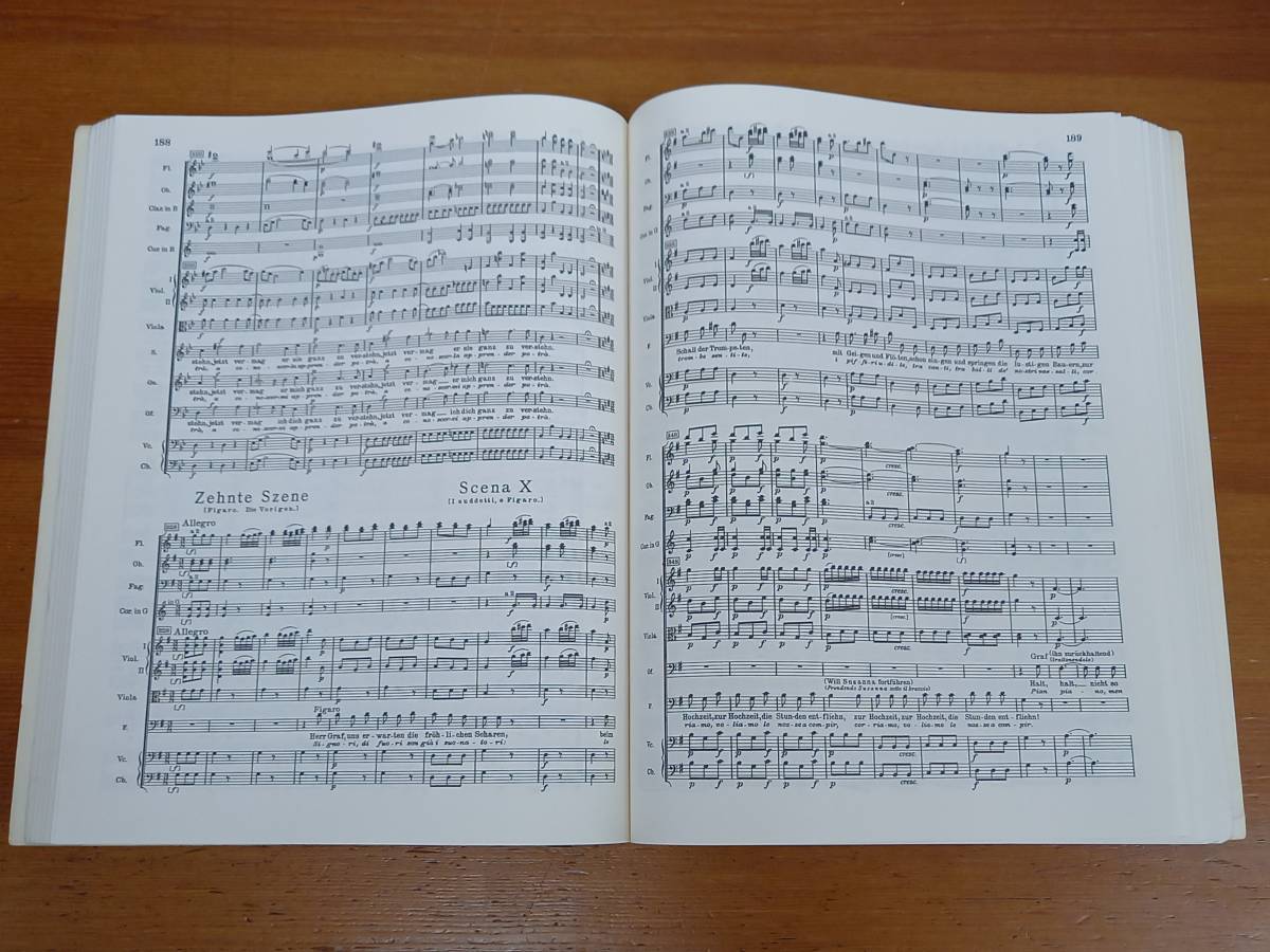 洋書　楽譜　モーツァルト　フィガロの結婚　Mozart: The Marriage of Figaro: (Le Nozze Di Figaro) in Full Score　60サイズ　封筒_画像10