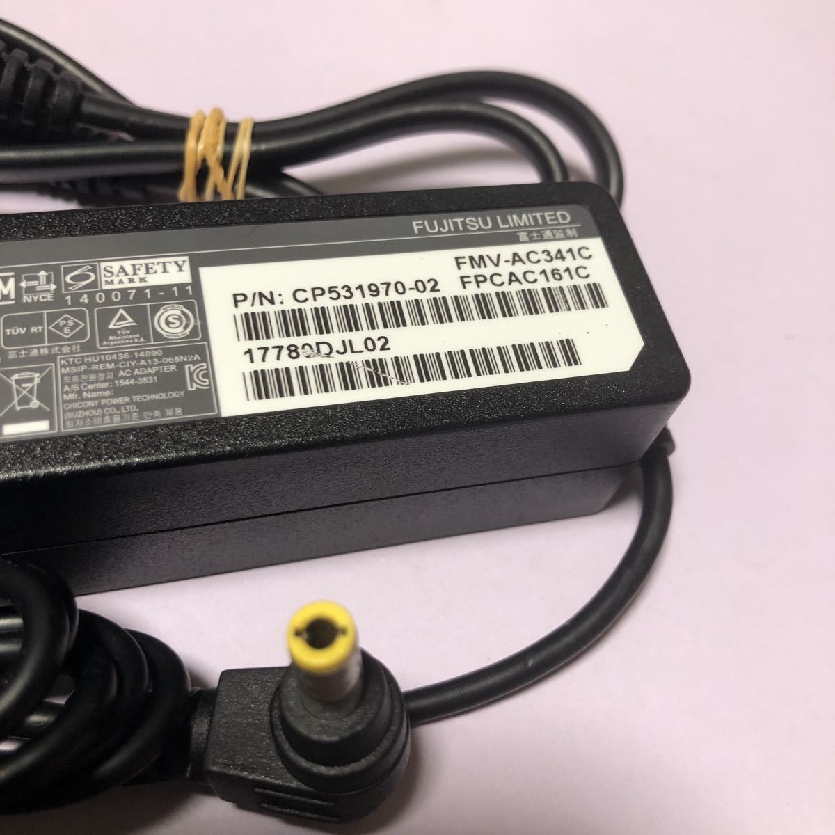 中古純正 FUJITSU AC アダプタ FMV-AC341C 19V~3.42A WD1/C1 WD2/C1 FH90/B3 WF2/B3 FUTRO MS936 S936/M S936/P FMVU28011対応 動作品_画像3