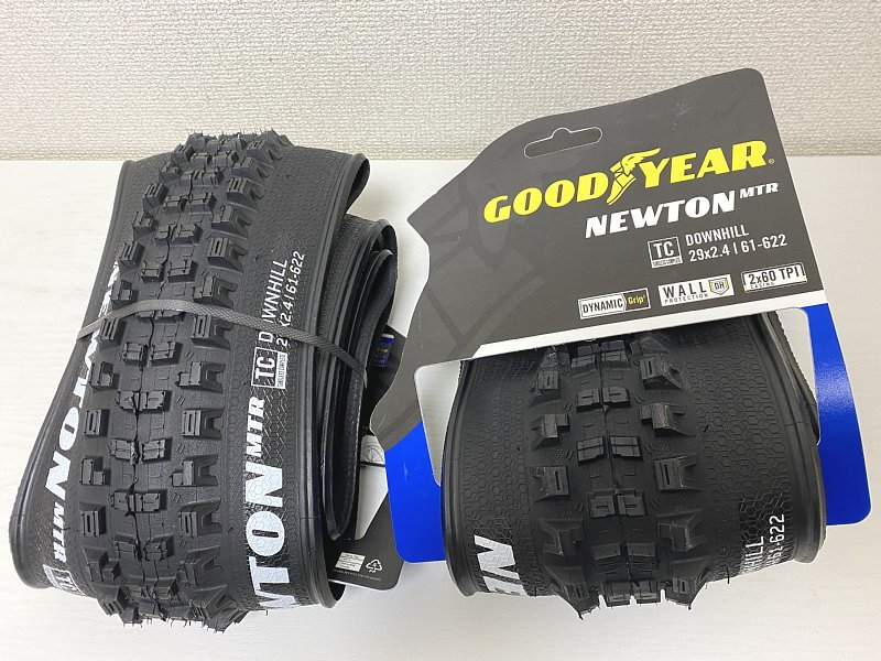 送料k込み■未使用 Goodyear Newton MTR ダウンヒルチューブレスタイヤ　29" x 2.4"　前後セット_画像1