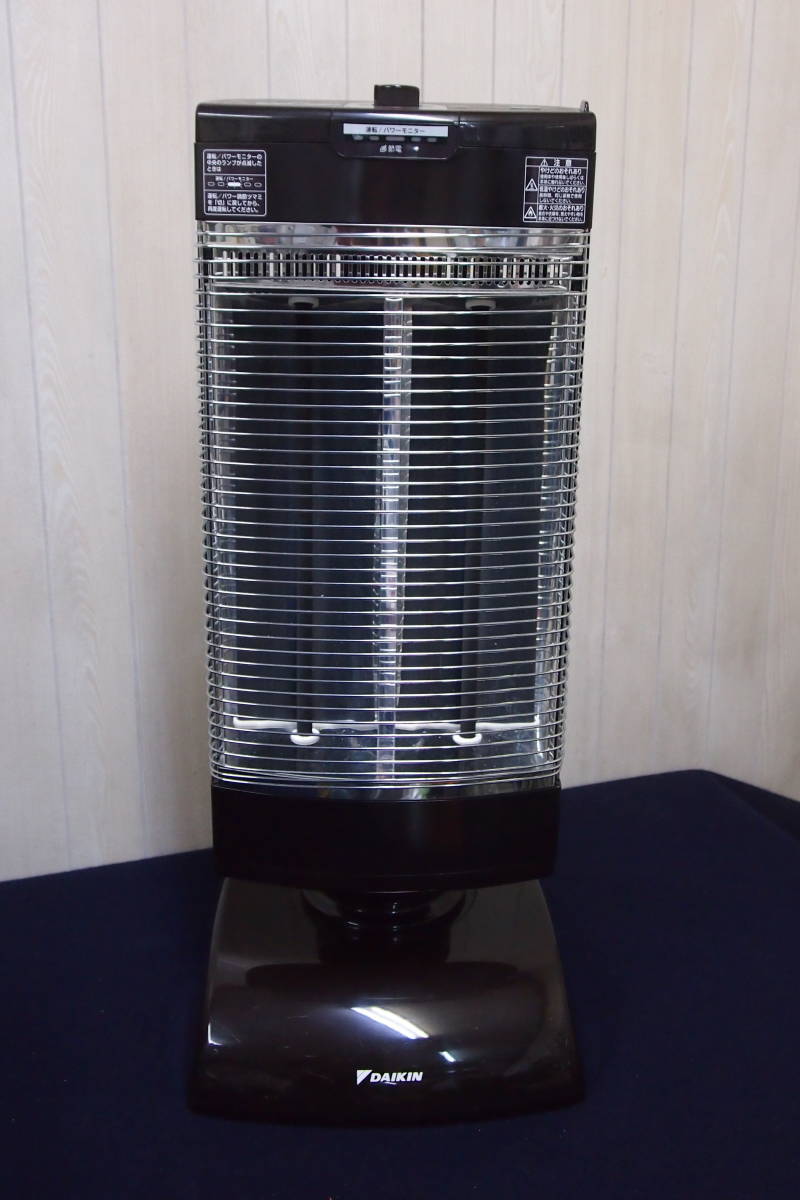 中古品☆ＤＡＩＫＩＮ☆ダイキン☆セラムヒート☆遠赤外線暖房機☆２０１３年製☆ＥＲＦＴ１１ＰＳ☆ダークブラウン☆１１２Ｓ４－９７１３_画像1