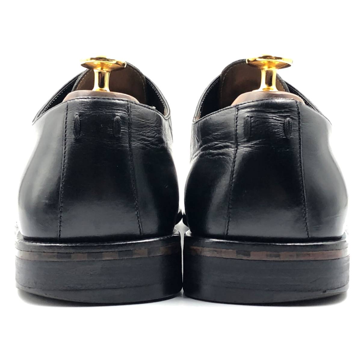 即決 Louis Vuitton ルイヴィトン 27cm 9 ST0043 メンズ レザーシューズ Uチップ 外羽根 黒 ブラック 革靴 皮靴 ビジネスシューズ_画像4