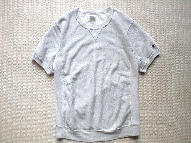 即決 BEAMS 別注 Lサイズ Champion REVERSE WEAVE スウェット 首元