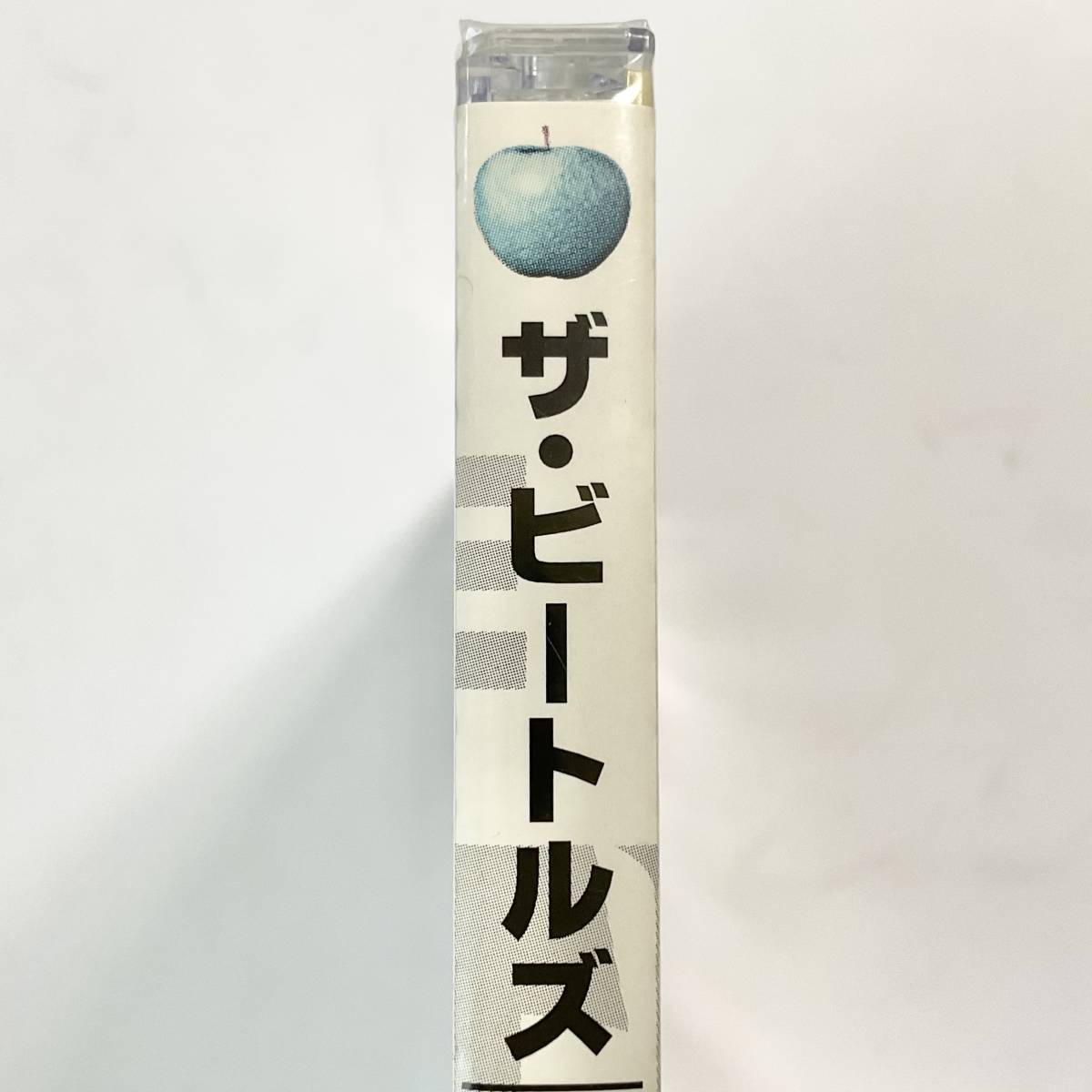 未開封CD　THE BEATLES　ザ・ビートルズ / リボルバー　※ヤケ、変色あり　　　M017_画像3