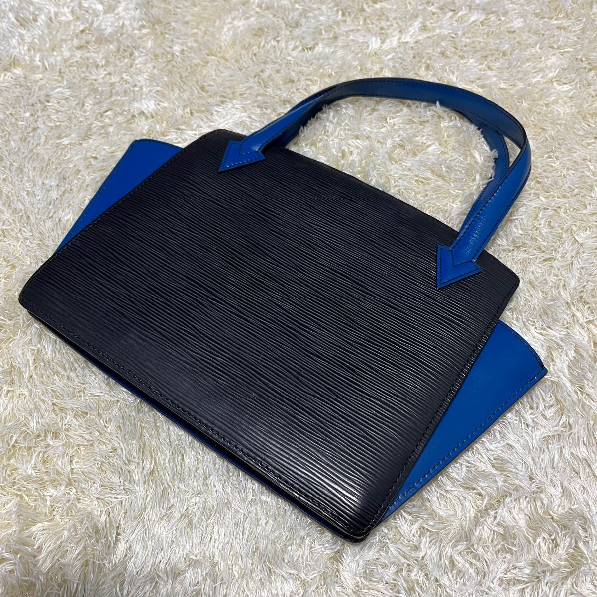 Louis Vuitton - Wilshire MM M91645 - Bag - Catawiki