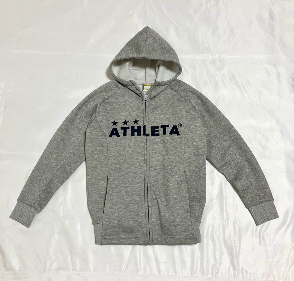 アスレタ ATHLETA ジャージ上下 パーカー 3点セット 130 子供用 ジュニア 防寒 ロングパンツ