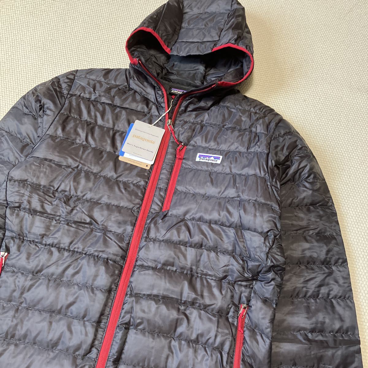 定番のお歳暮 M シュガーダウンフーディ メンズ patagonia パタゴニア