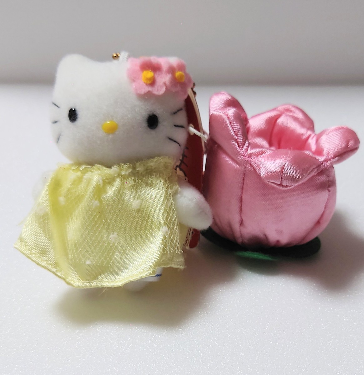 ハローキティ Hello Kitty POP UP ぬいぐるみ マスコット ボール