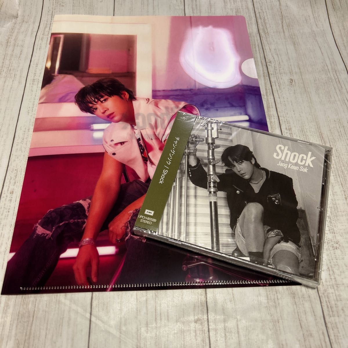 【新品未開封】チャン・グンソク　CD  「Shock」通常盤 + クリアファイル