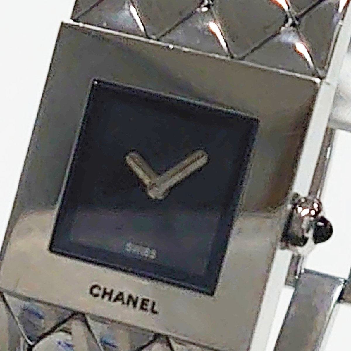 魅了 CHANEL シャネル 腕時計 129711 レディース クオーツ 黒文字盤 SS