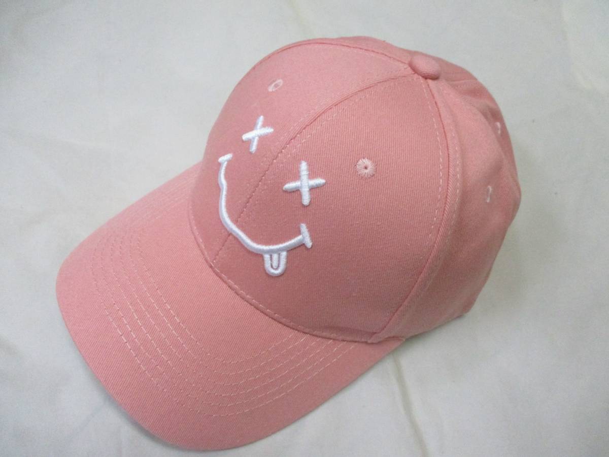 【新品・即決】 帽子 ピンク テヘペロ バツ キャップ 野球帽 ゴルフ カジュアル 男女兼用 フリーサイズ　_画像1