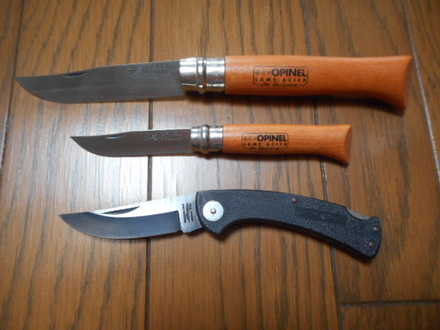 ナイフ　小型　３点まとめてです。折りたたみ　 等　K-115 OPINEL FRANCE