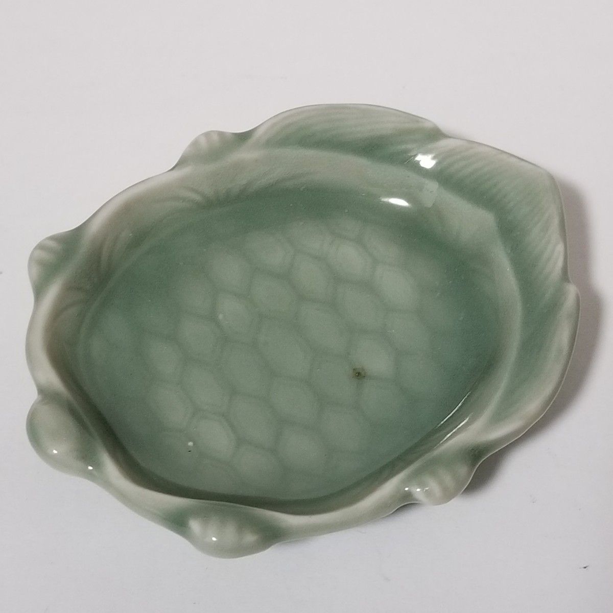 三田 青磁 亀形 小皿 豆皿 江戸 アンティーク 古美術 骨董 古 三田 青磁 亀形 小皿 豆皿 江戸 アンティーク 古美術 骨董 古