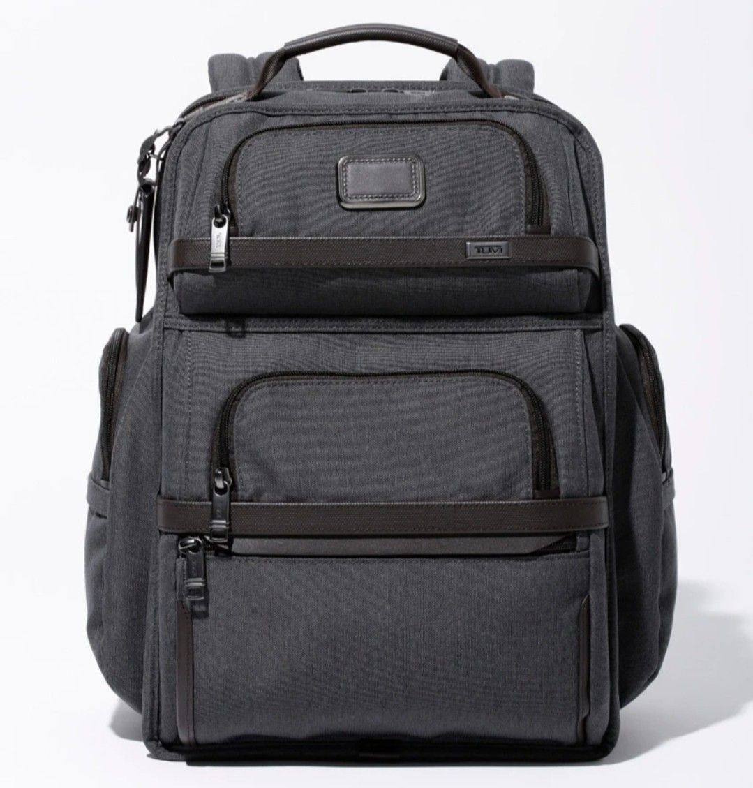 未使用品 希少グレー TUMIトゥミ リュック ブリーフパック 未使用品 希少グレー TUMIトゥミ リュック ブリーフパック