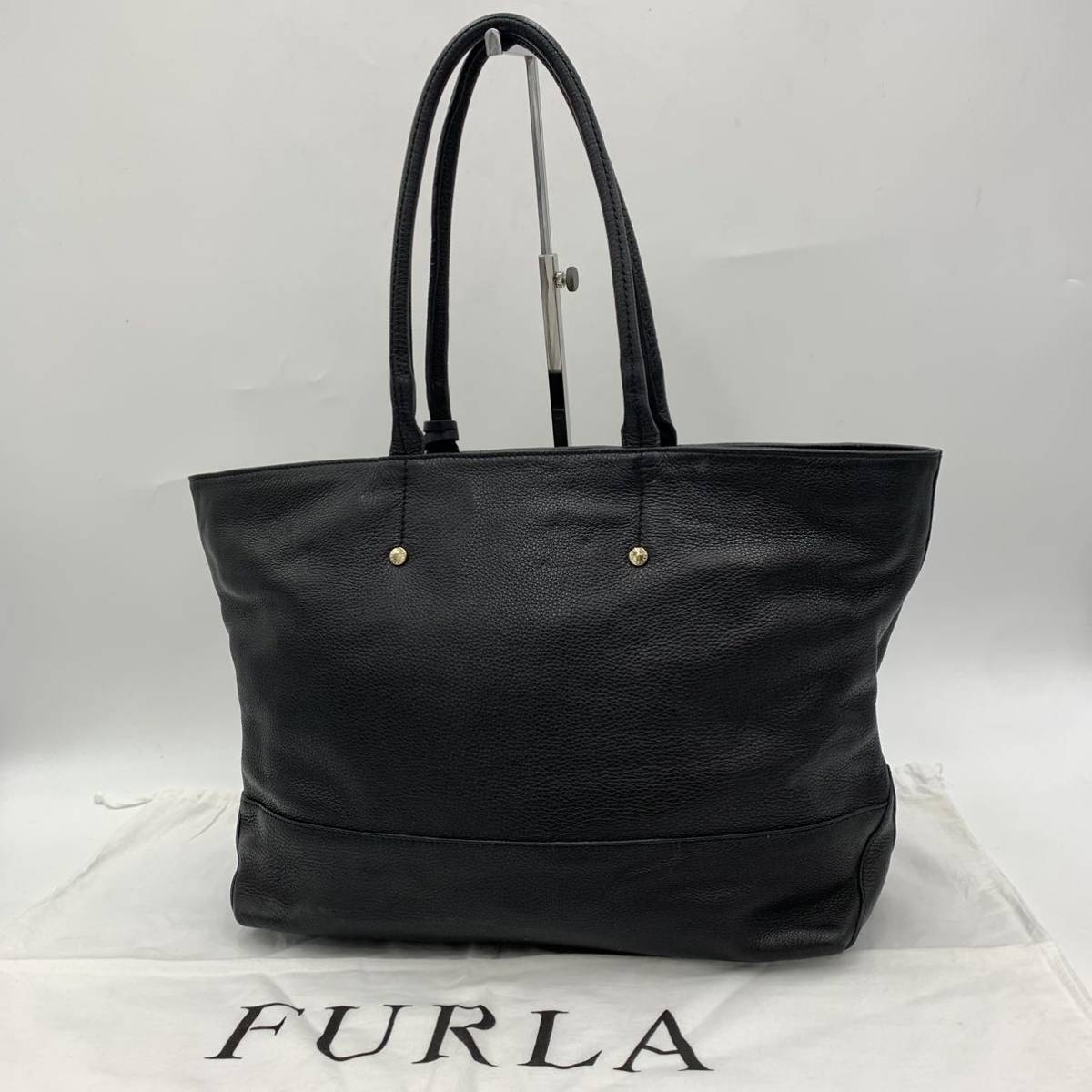 H☆良品/高級感溢れる!! '洗練されたデザイン' FURLA フルラ 本革 レザー ショルダー トートバッグ 手提げ 肩掛け ハンドバッグ 婦人鞄 BLK_画像4