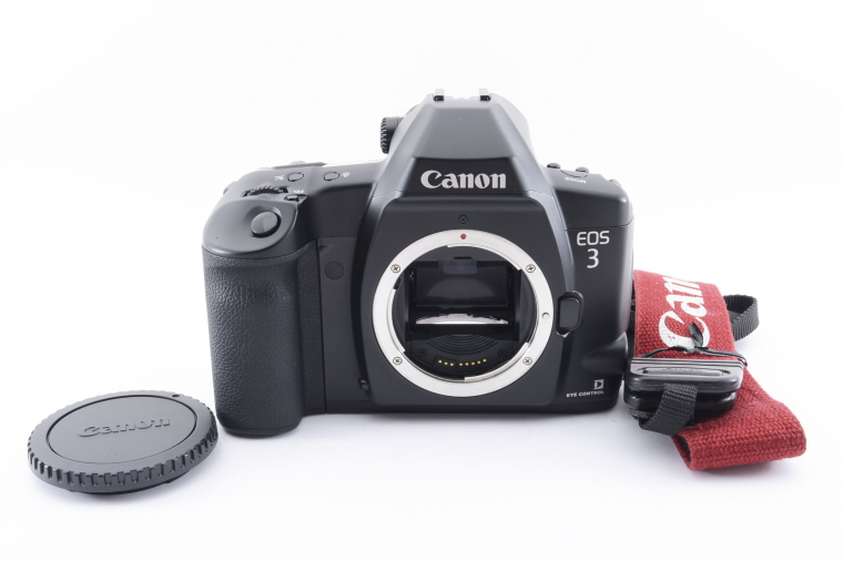 Canon EOS-3 35mm SLR Film Camera Body フィルムカメラ / ストラップ、ボディキャップ付き [極上美品] #1978196