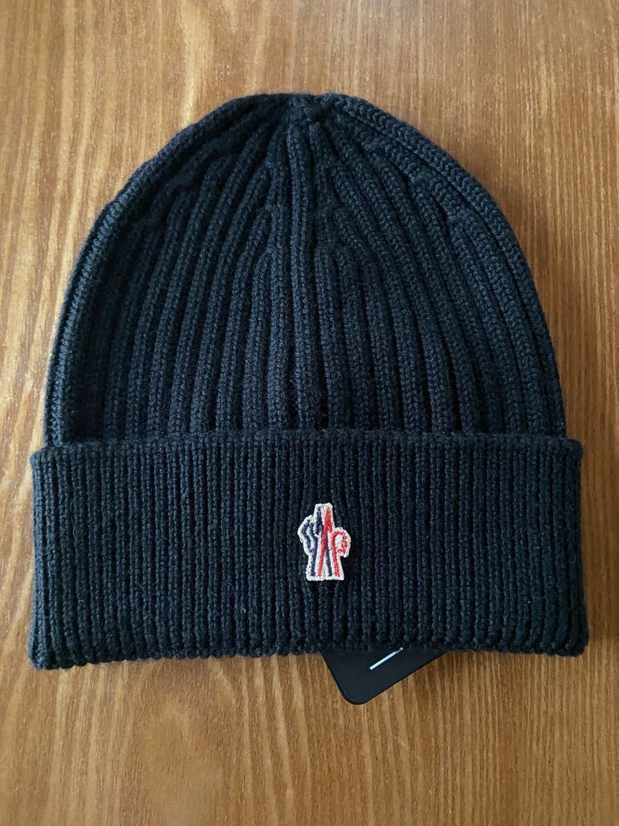 ITIEXAM98HB4】MONCLER モンクレール ロゴワッペンビーニー 黒ウール