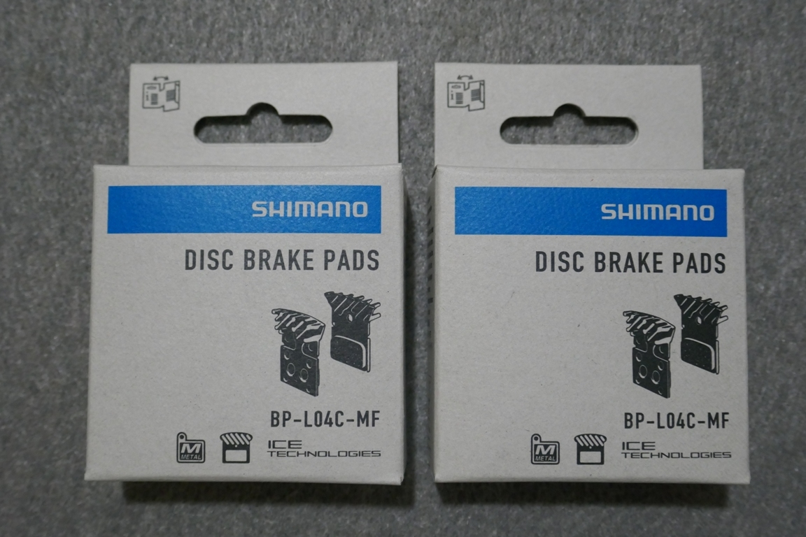 SHIMANO L04C　シマノ ディスクブレーキ パッド メタル フィン付　2セット1台分