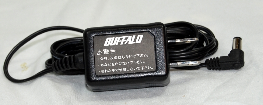 ■BUFFALO　UL110-0515　DC5V1.5A　通電確認済み　送料無料■_画像1