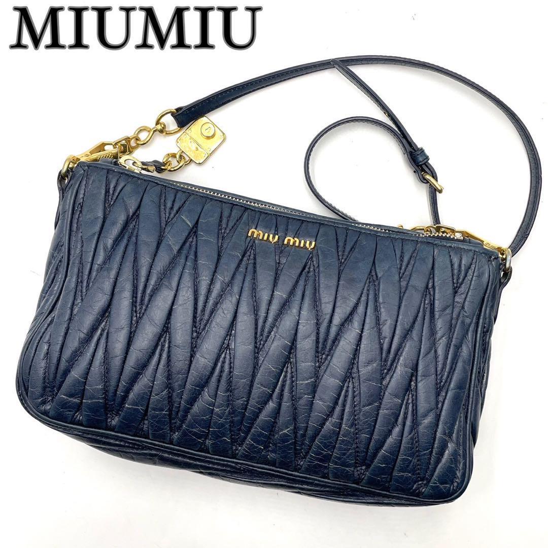 大人気新品 ポシェット ミュウミュウ miumiu □393662 ショルダー