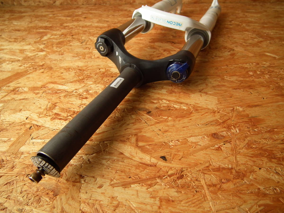 品質が完璧 SHOX(ロックショックス) ROCK RECON CONE) CINDER コナ