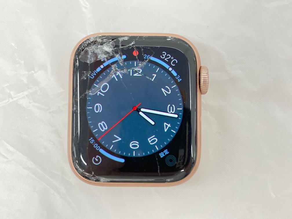 Apple Watch Series 5 GPS + cellularモデル 40mm ゴールド
