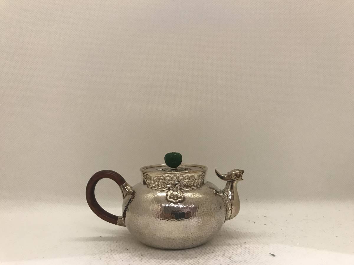 純銀製 光南 獣口急須 唐木手 銀瓶 煎茶道具箱付 純銀製 光南 獣口急須 唐木手 銀瓶 煎茶道具箱付
