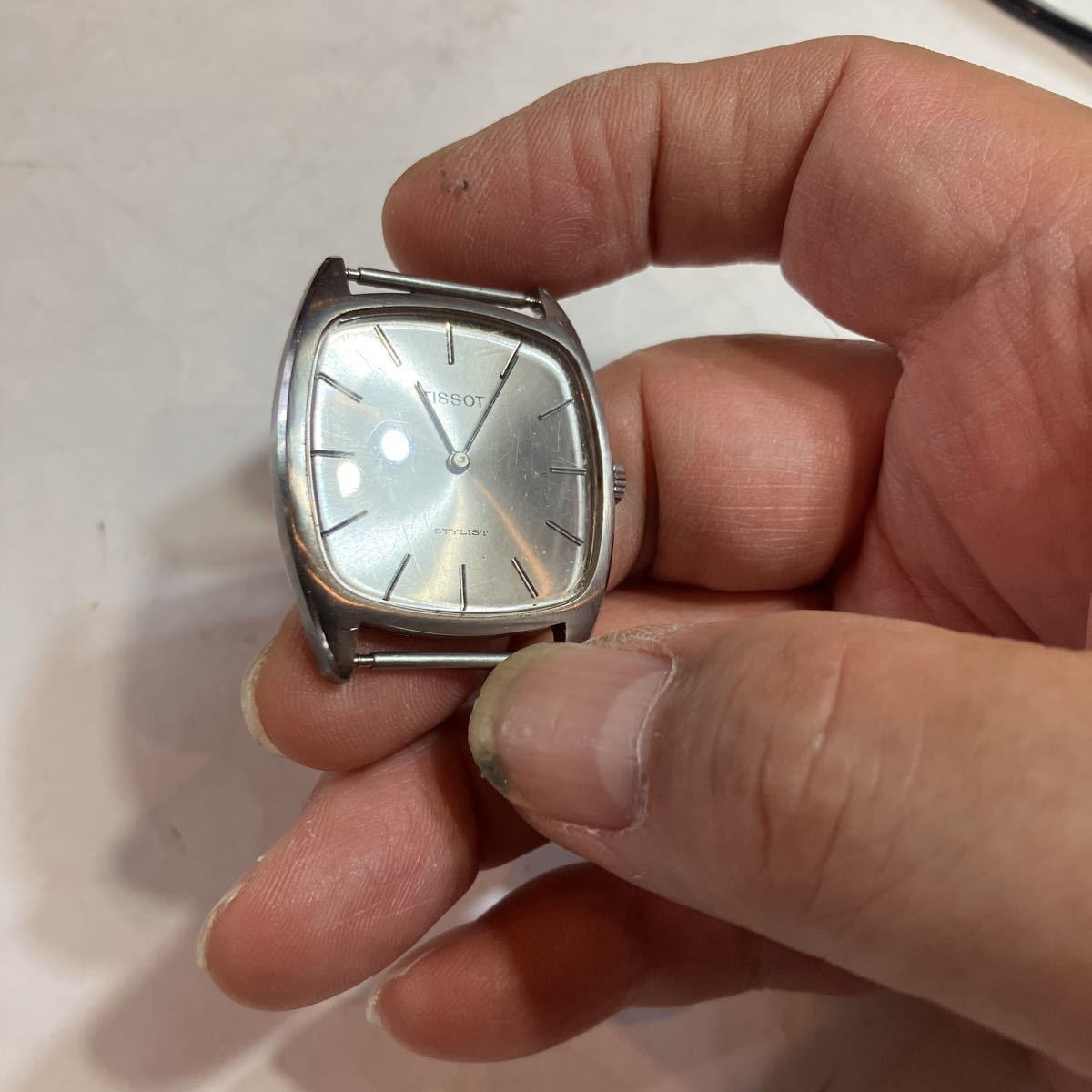 腕時計　男性用　TISSOT STYLIST 手巻き　スイス製　 動作確認済み　美品　46年前に購入　ビンテージ_画像2