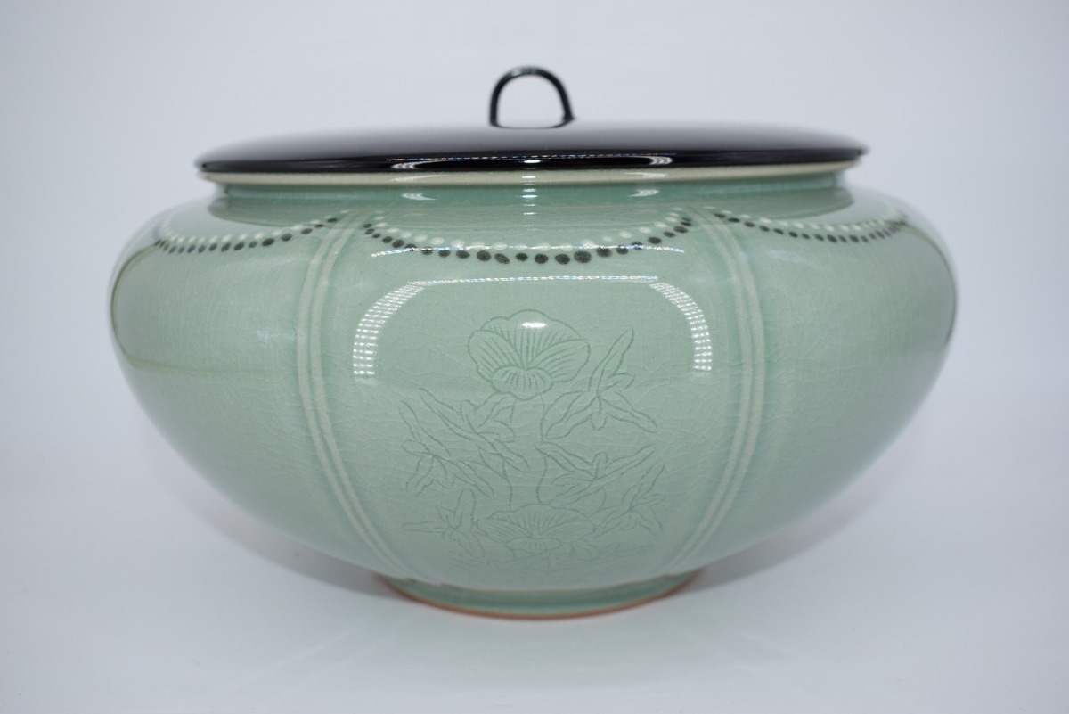 最安価格 茶道具 高麗青磁 平 水指 梁命煥 作 茶道 14-4622 水指