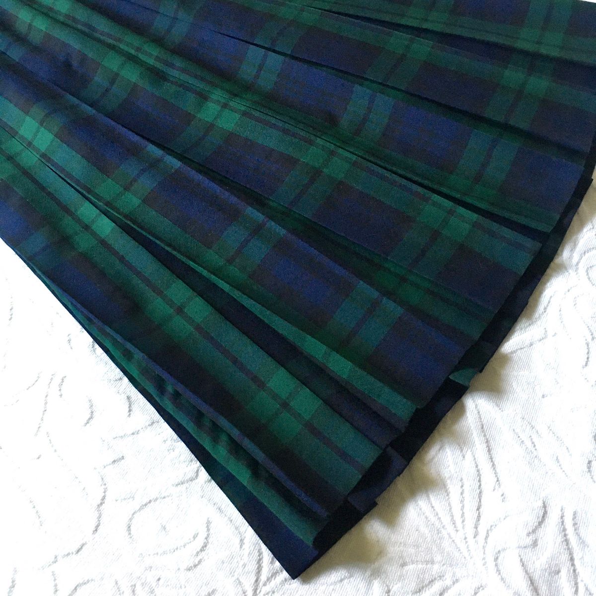 美品 GLEN NEVIS スコットランド製タータンチェックプリーツスカート