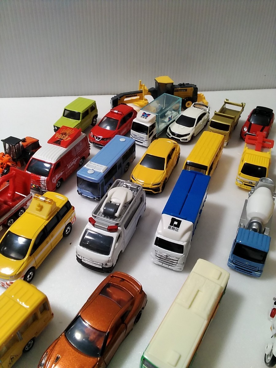 トミカ 大量まとめて 29点 TAKARA TOMY タカラトミー ミニカー 乗り物