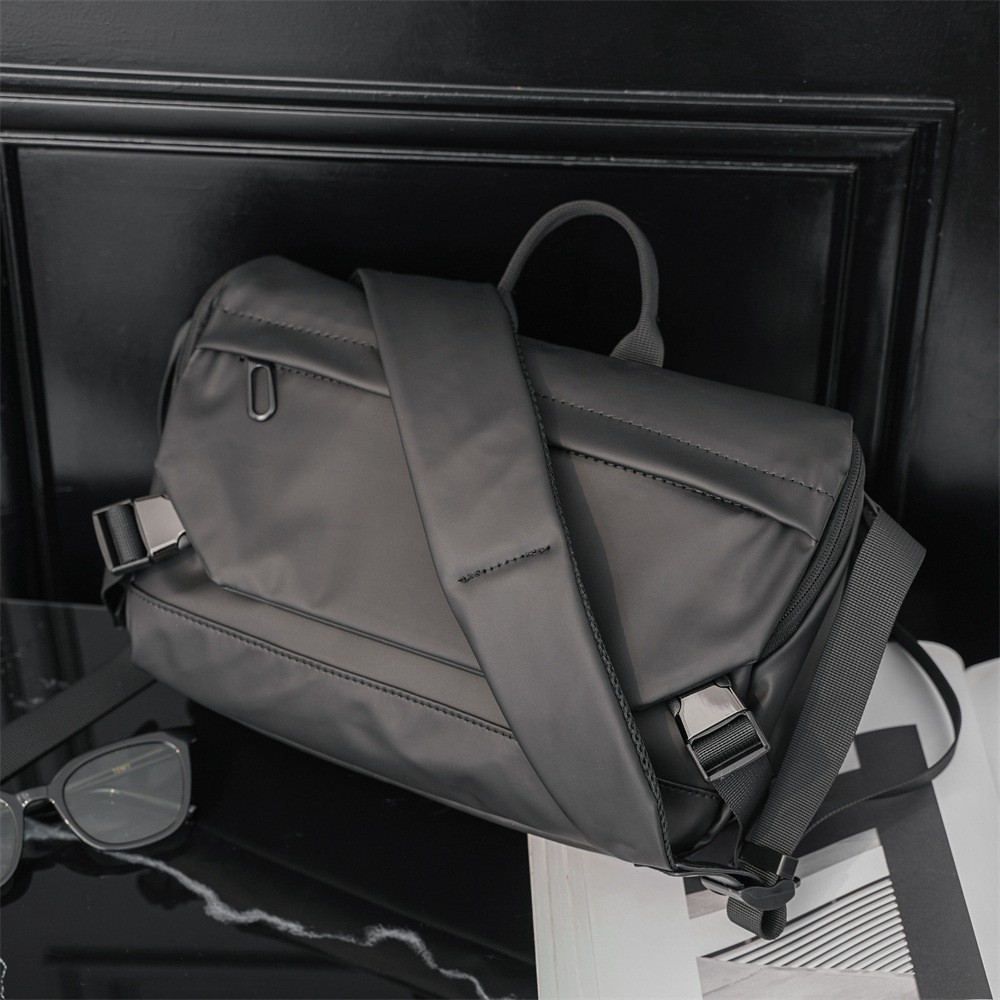 модный  　 мужской  　 водонепроницаемый   наплечная сумка  ...   ...  сумка  ...  легкий (по весу)   многофункциональный   ...　 большое содержимое  　 черный 