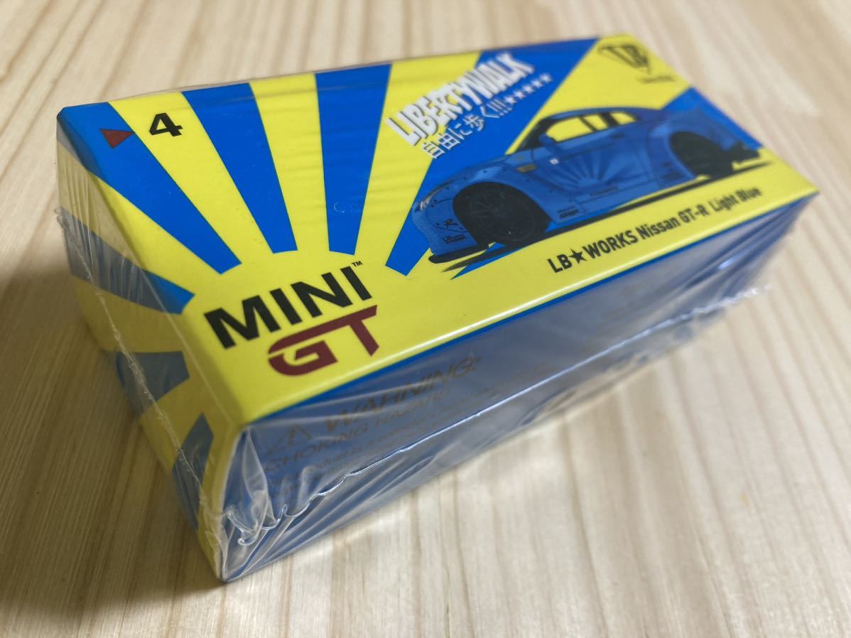 ☆新品 未開封 MINI GT 1/64 【LB ★ WORKS Nissan GT-R(R35)Light Blue Type 1 Rear Wing Ver.2 RHD】☆_画像2