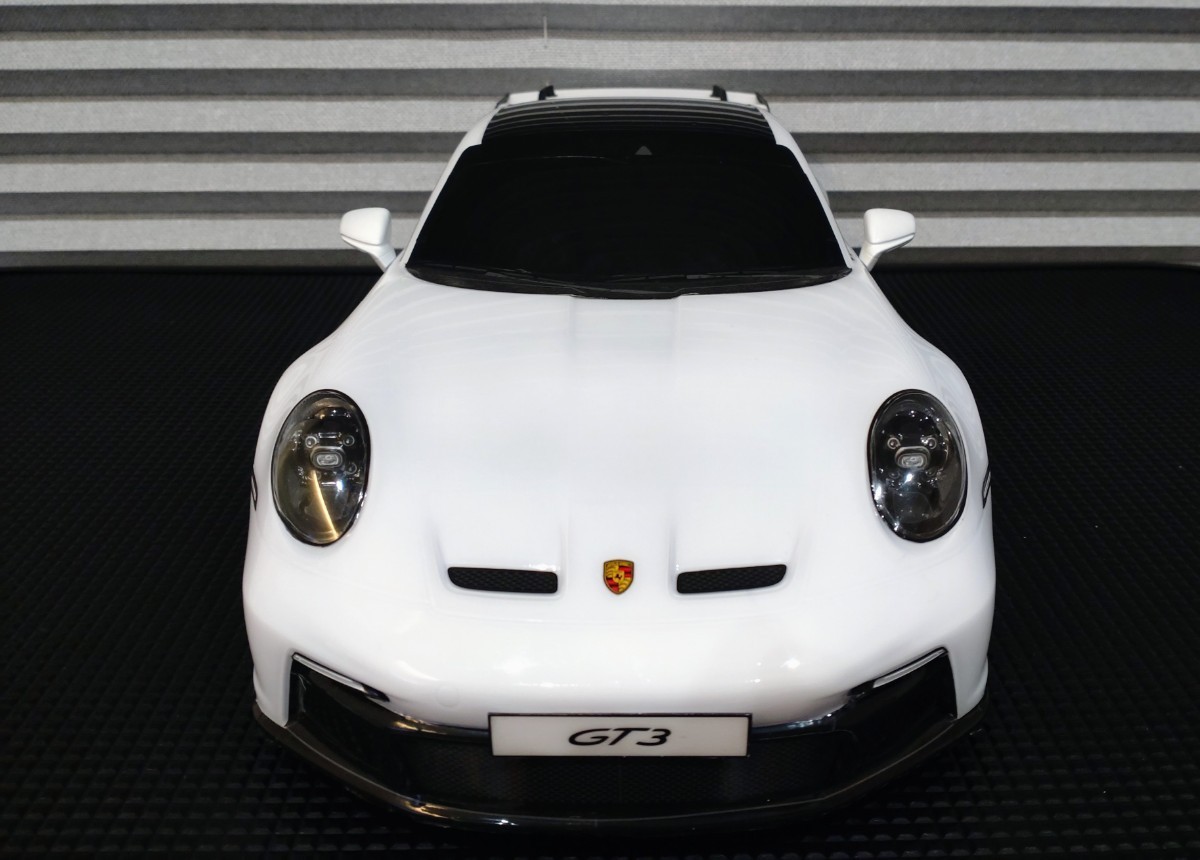 送料無料 品薄 タミヤ ポルシェ 911 GT3 992 塗装済 完成 ボディ 送料無料 品薄 タミヤ ポルシェ 911 GT3 992 塗装済 完成 ボディ