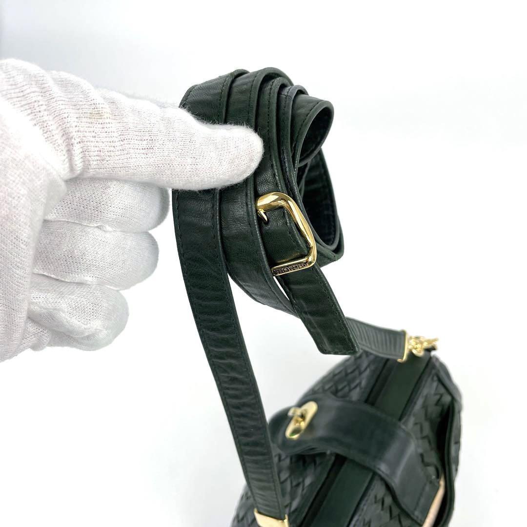 美品■BOTTEGA VENETA ボッテガヴェネタ イントレチャート がま口 ショルダーバッグ ターンロック ゴールド金具 ポシェット 緑 ラムレザー