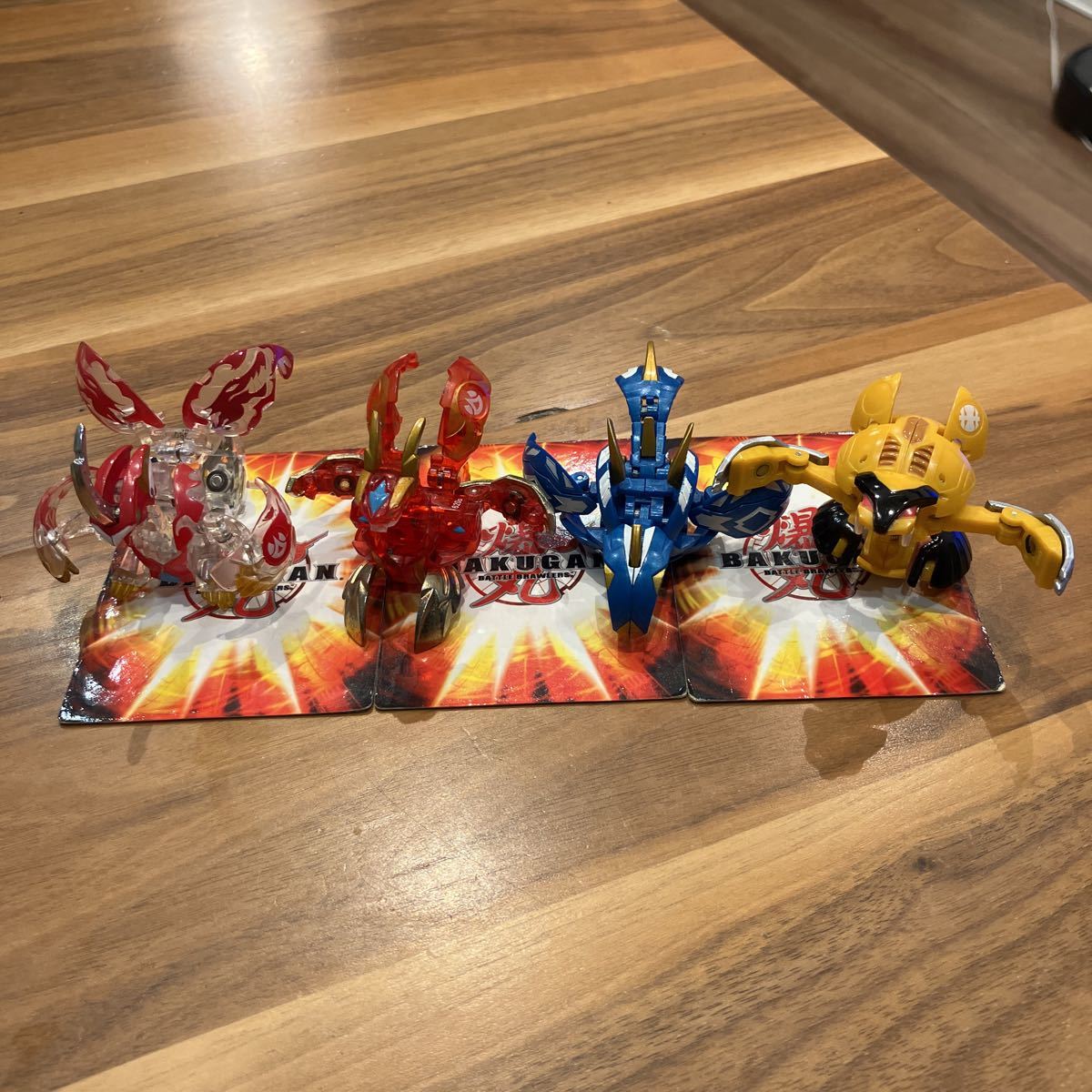 Yahoo!オークション - 爆丸 爆テク BAKUGAN 天ドラガオン 白龍クリアve...